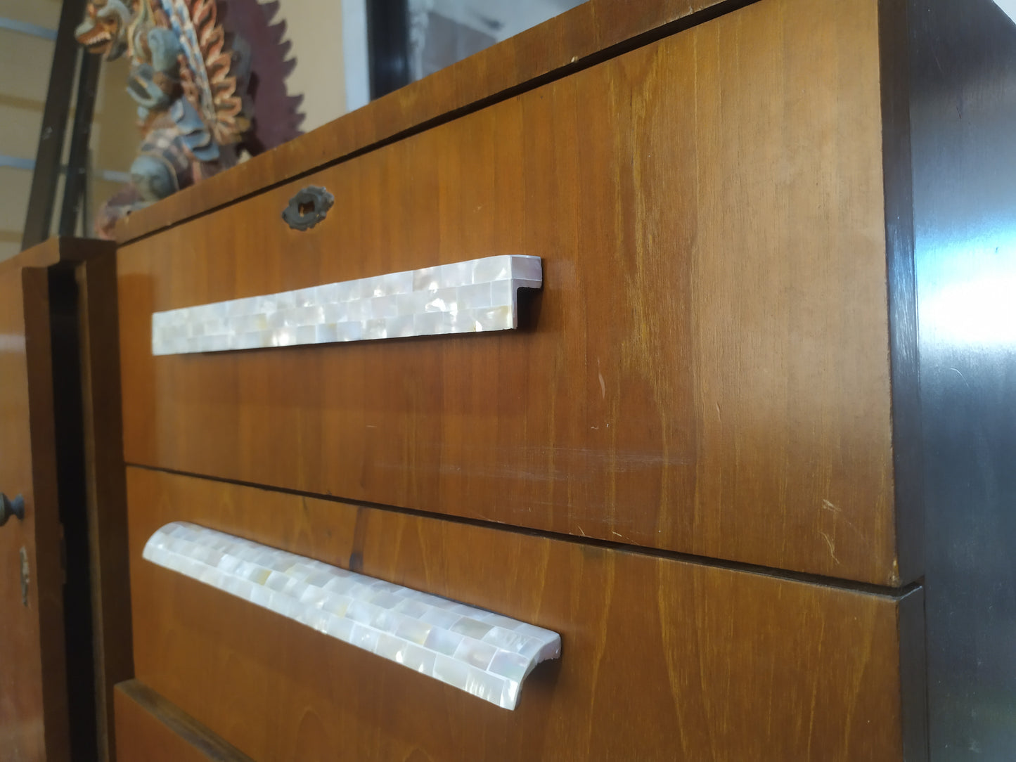 Mother of Pearl Big Streamline Pull , Jumbo Streamline Pearl Cabinet Handle