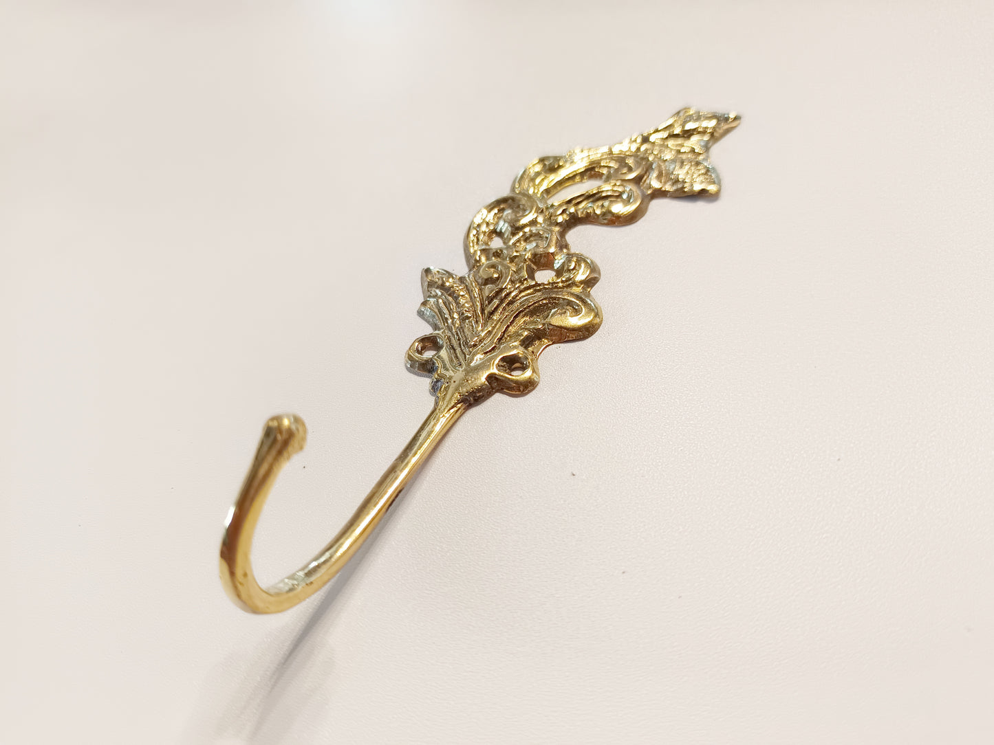 Yggdrasil leaf brass wall hook, antique brass sacred leaf coat rack