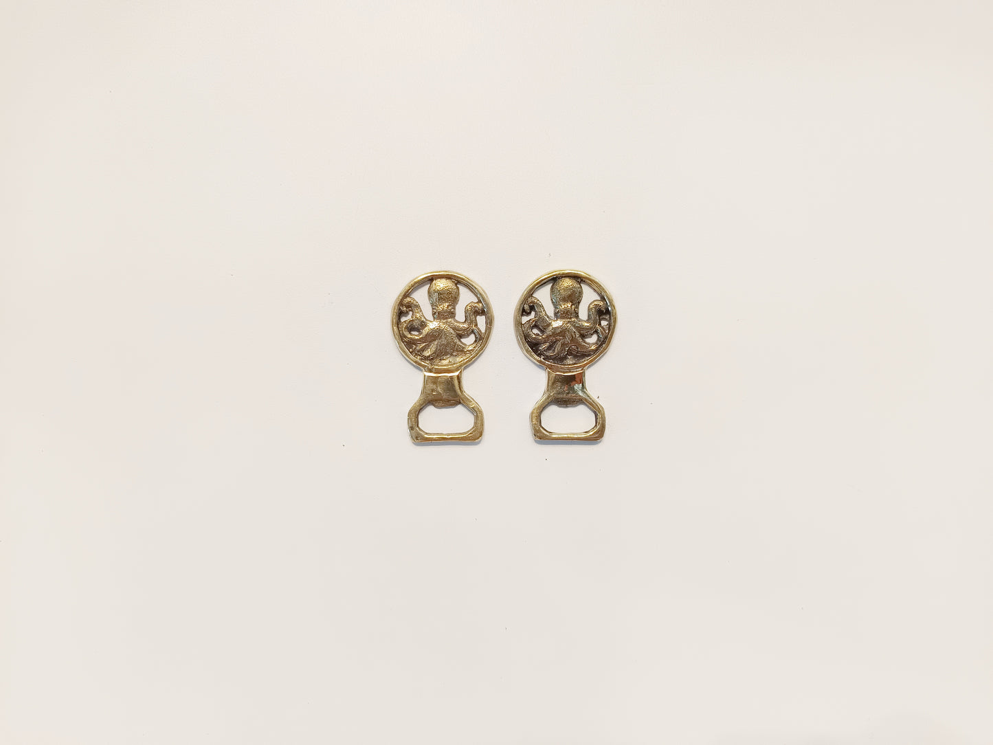 Small round brass bottle opener, antique brass octopus cap opener, set of 2
