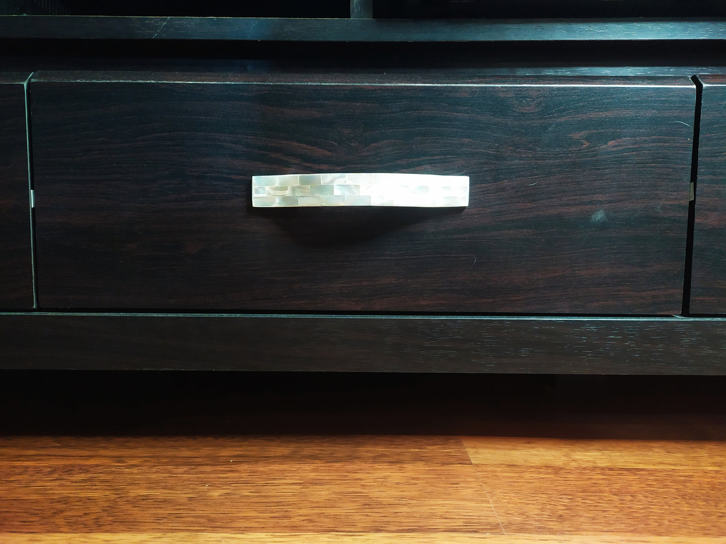 Mother of Pearl Bow Pull - Pearl Cabinet Bridge Handle