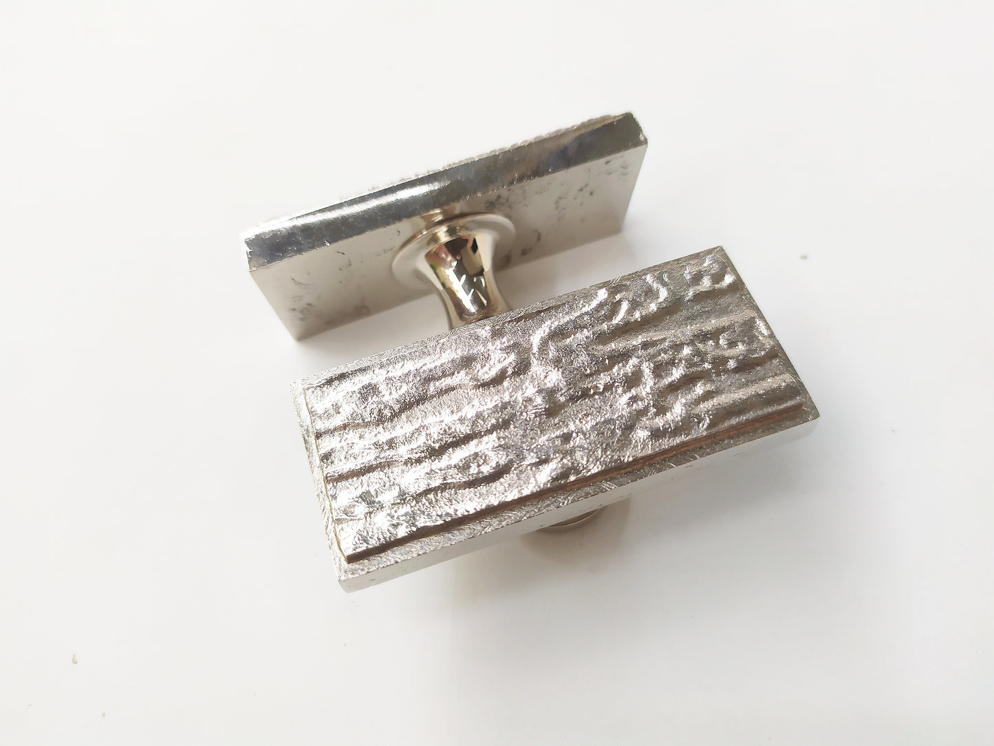 River Flow Short Bar Knob - Textured Metal Knob