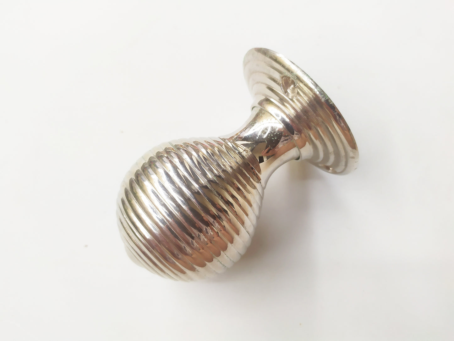 Beehive solid casted brass turning door in nickel plating , side view