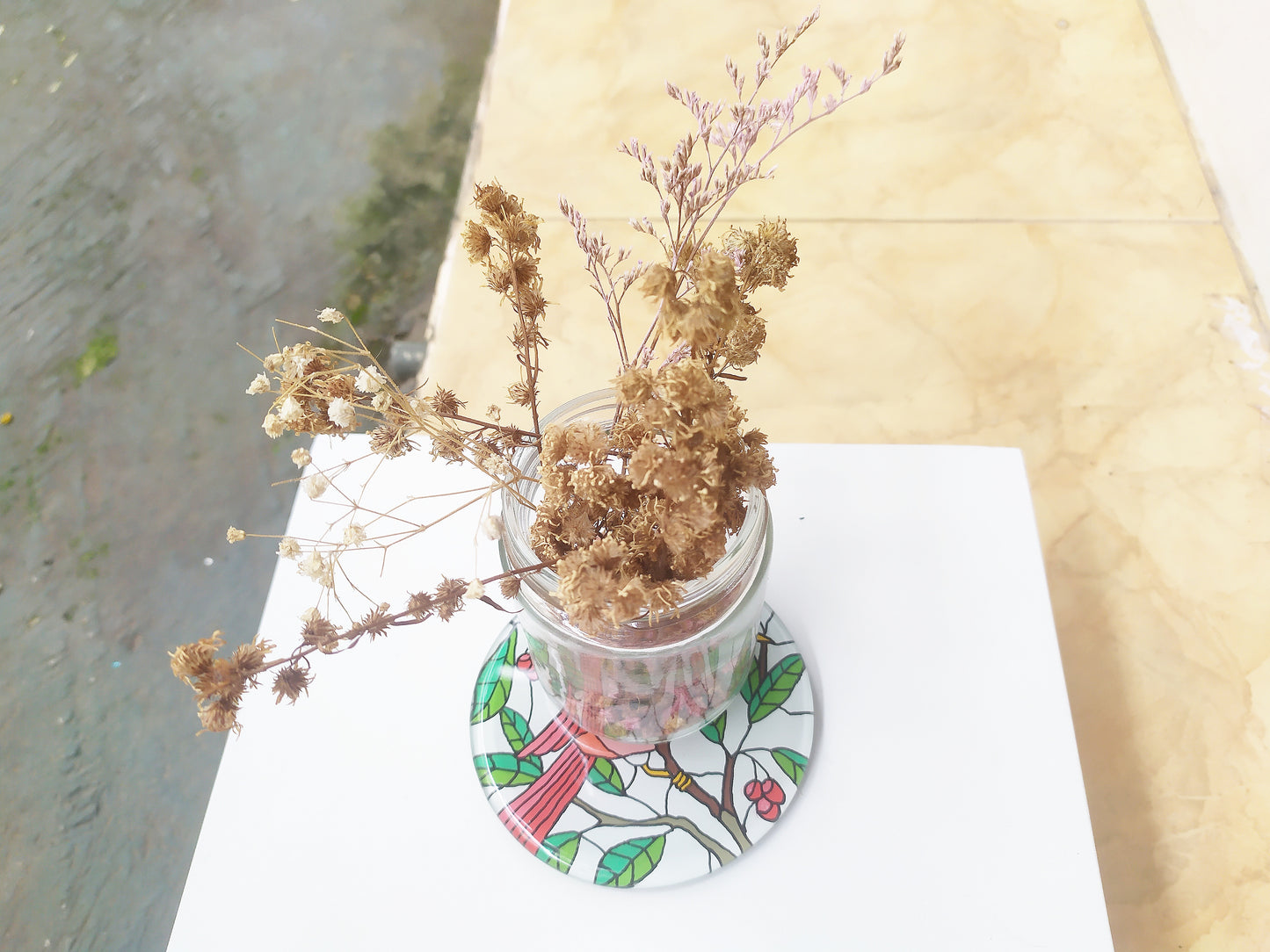 Hand painted bird animal round glass mirror coaster , with dry leaves