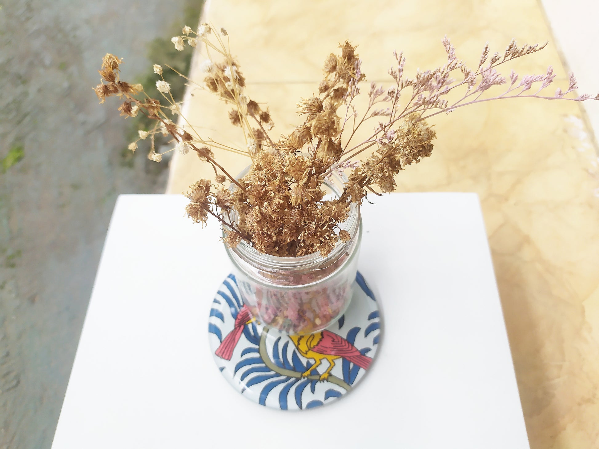 Hand painted bird animal round glass mirror coaster , with dry leaves