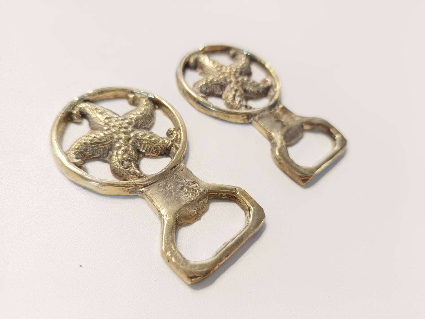 Small round brass bottle opener, antique brass starfish cap opener, set of 2