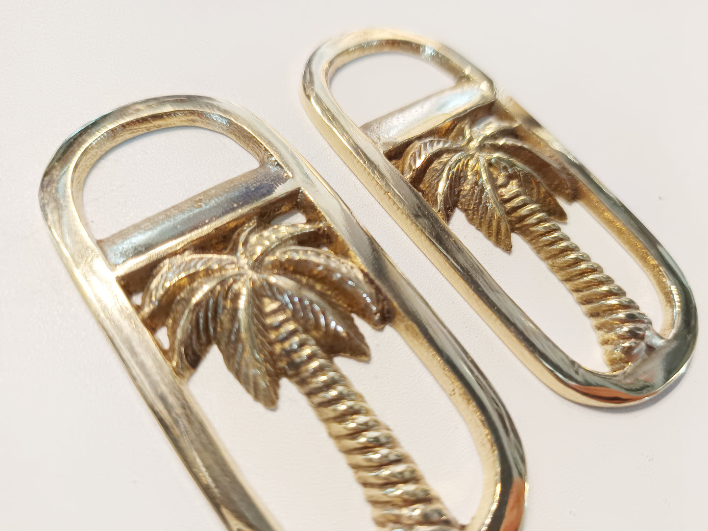 Small oval brass bottle opener, antique brass coconut tree cap opener, set of 2