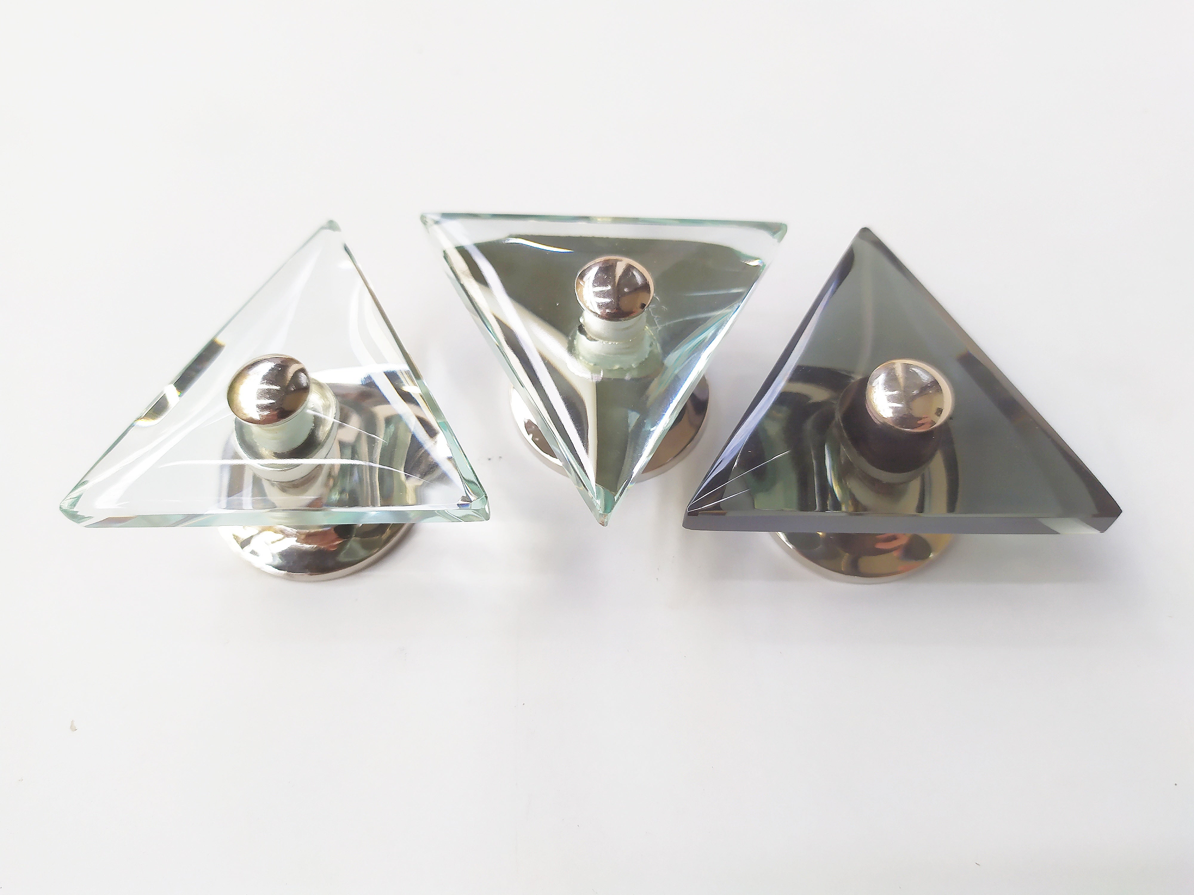 Glass transparent , black, and mirror triangle cabinet knob