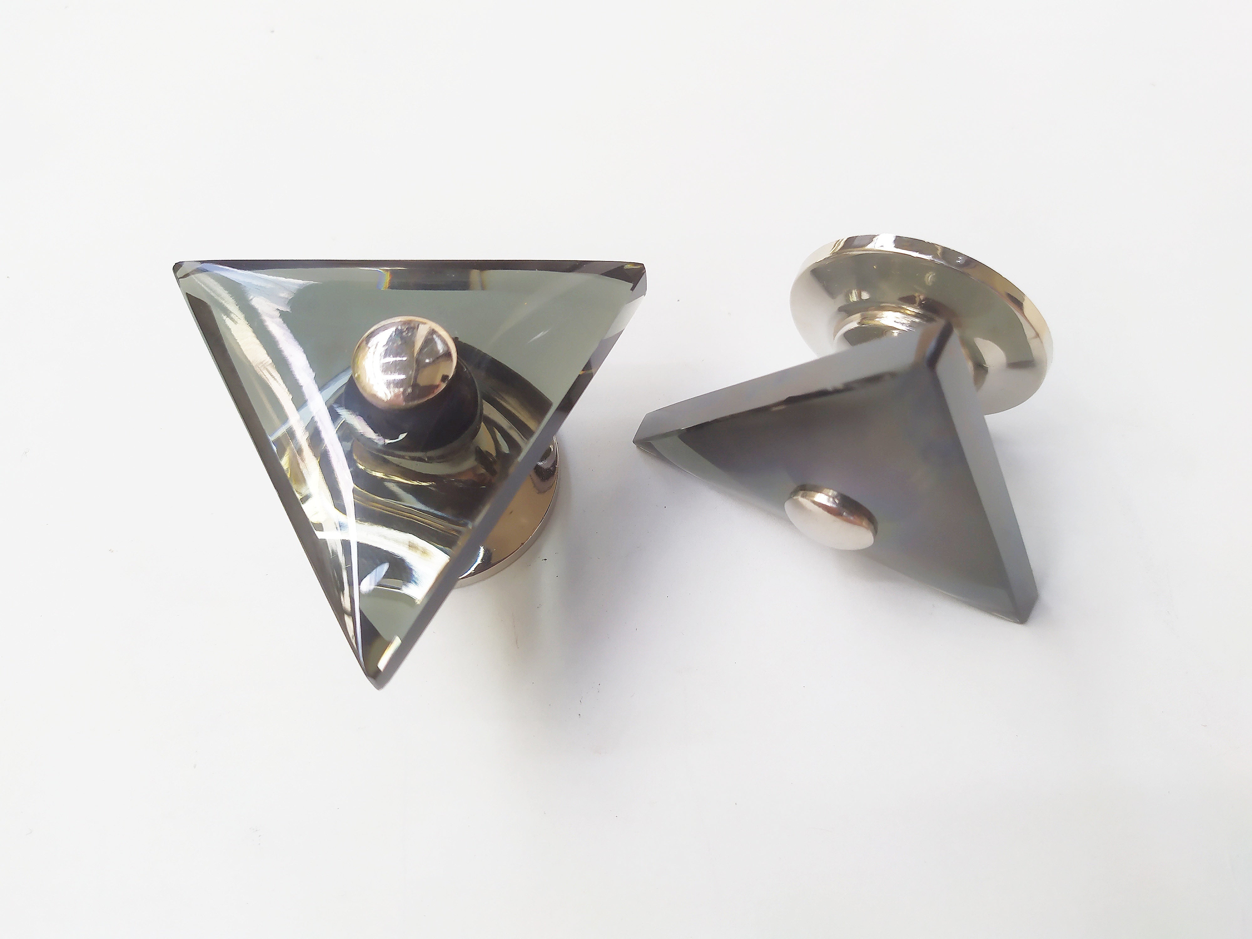 Glass black triangle cabinet knob