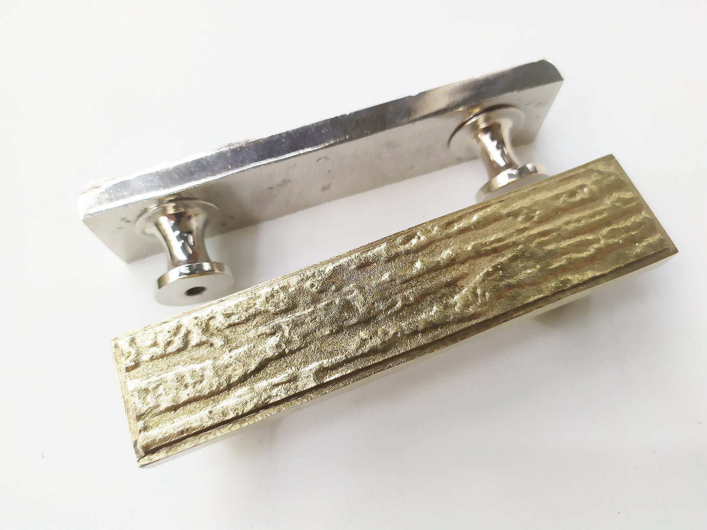 River Flow Long Bar Pull - Textured Metal Handle