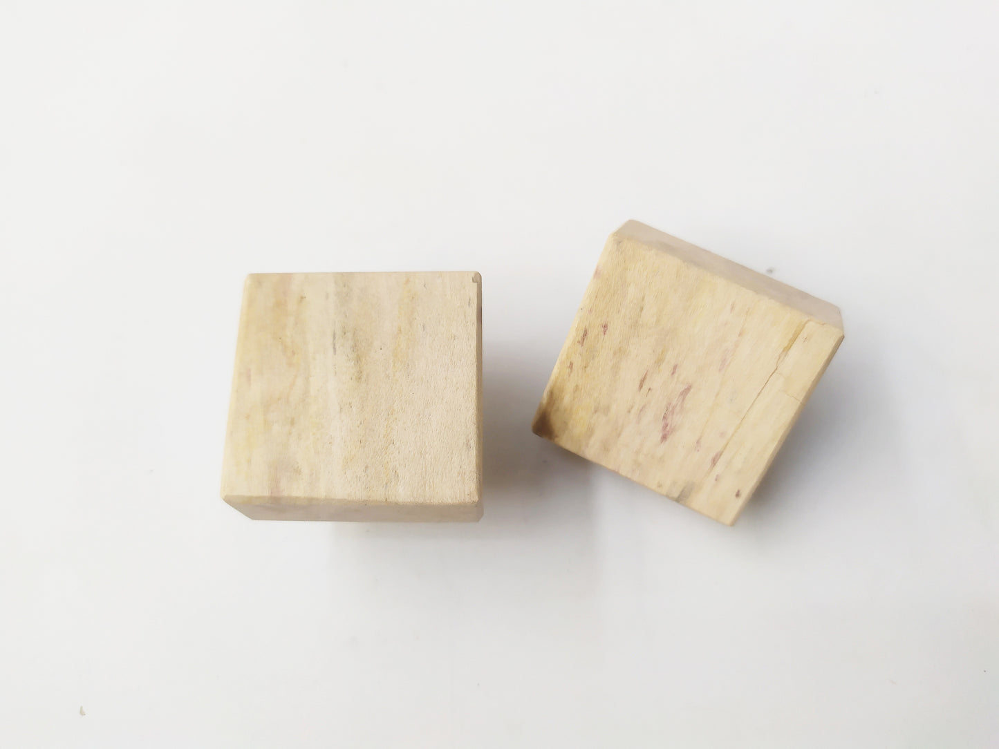 Petrified wood beige square cabinet knob