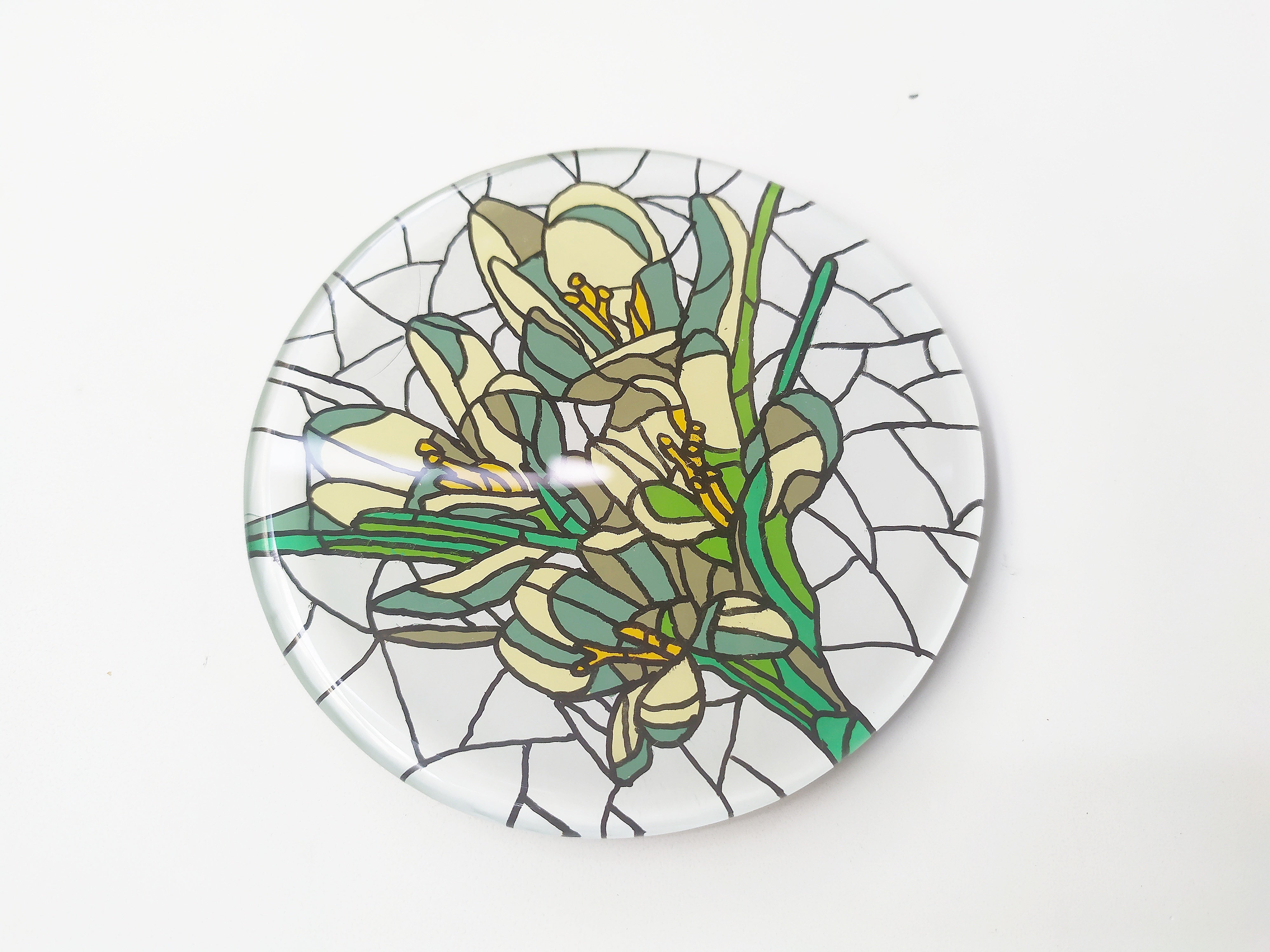 Reverse Painted White Daffodil round mirror coaster